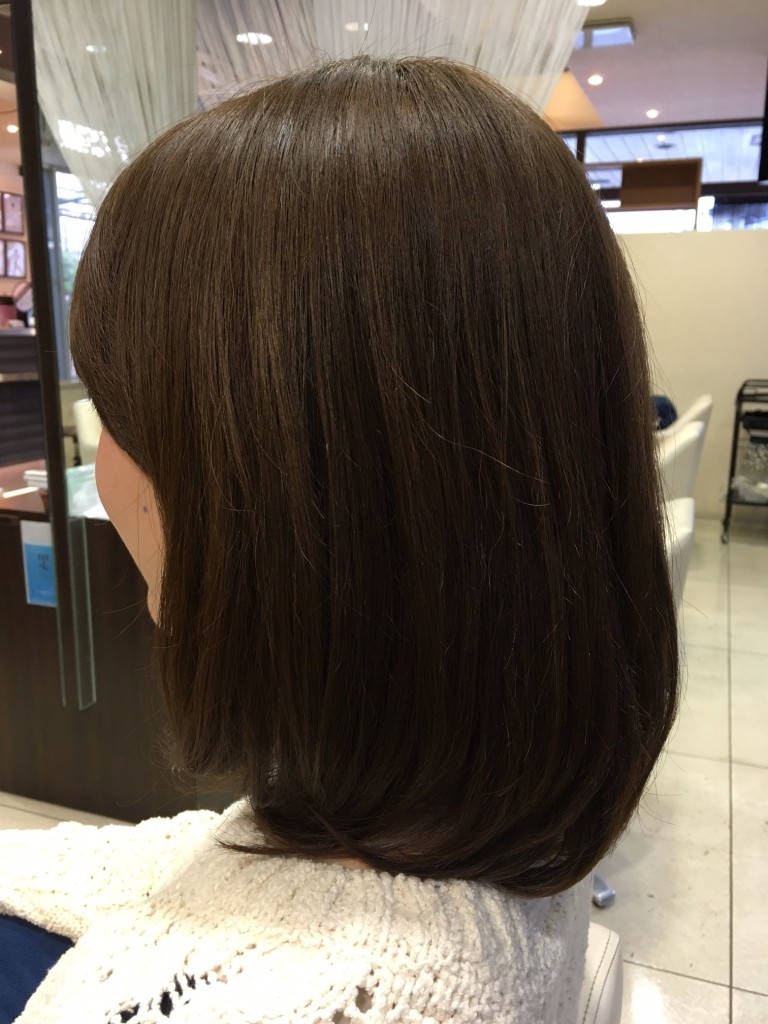 イルミナカラー サファリ 10トーン スタイル 久米川の美容院 美容室 クレオヘア Cleo Hair 東京都東村山市の久米川駅南口から徒歩3分