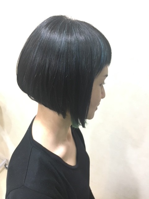2018 夏 ショートボブ アシンメトリー 髪型 スタイル 久米川の美容
